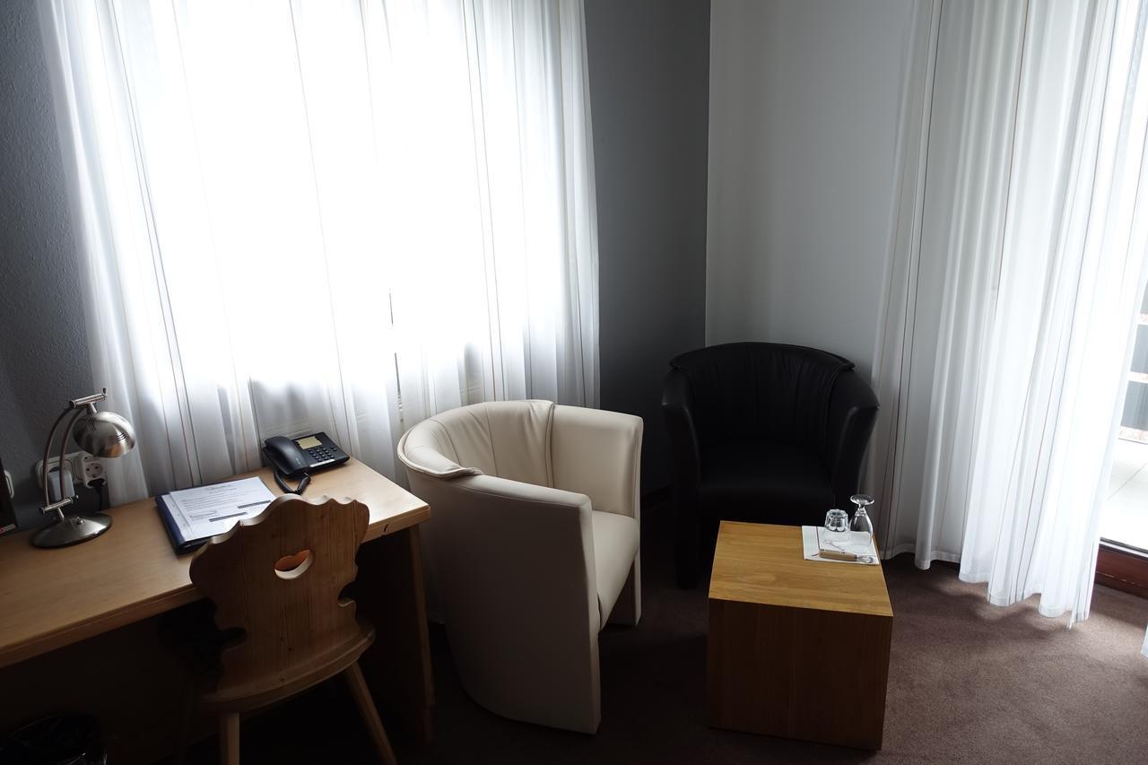 Hotel Gasthof Schoenblick Neumarkt in der Oberpfalz Eksteriør billede